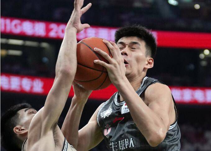看点二，故事情节全新升级